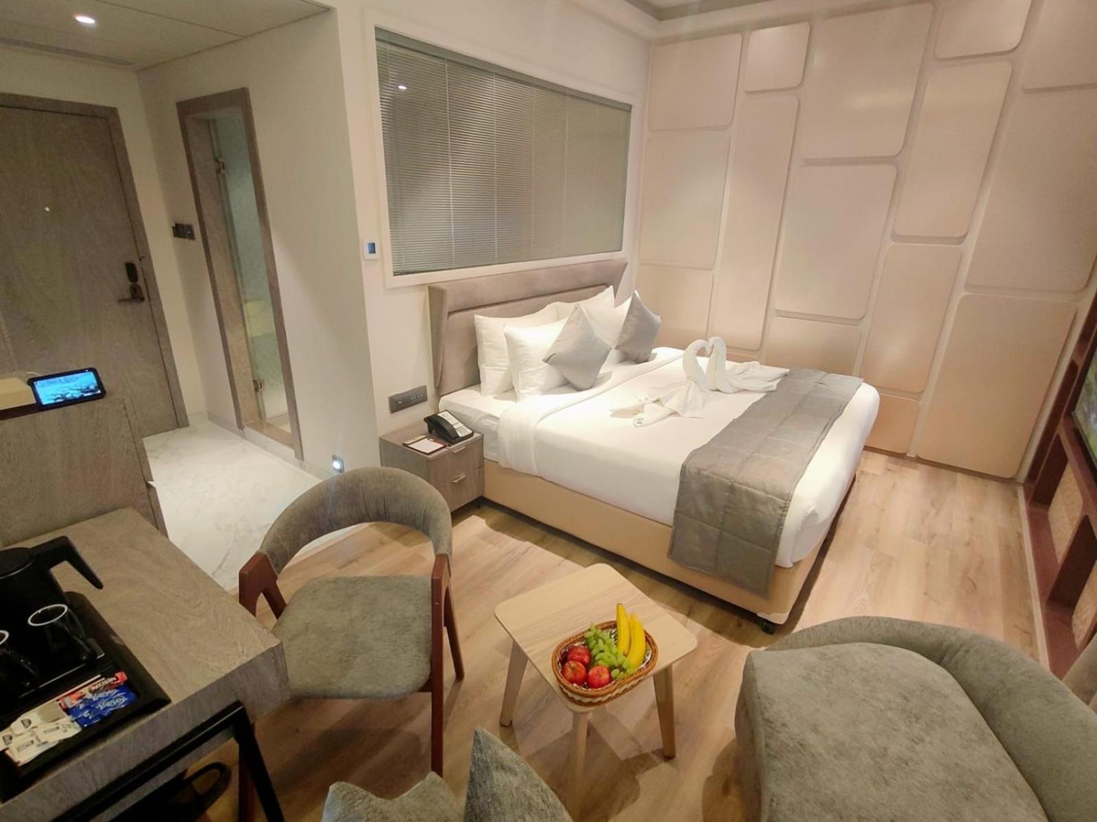 Maxxvalue Hotel Midc - Andheri Мумбаи Экстерьер фото