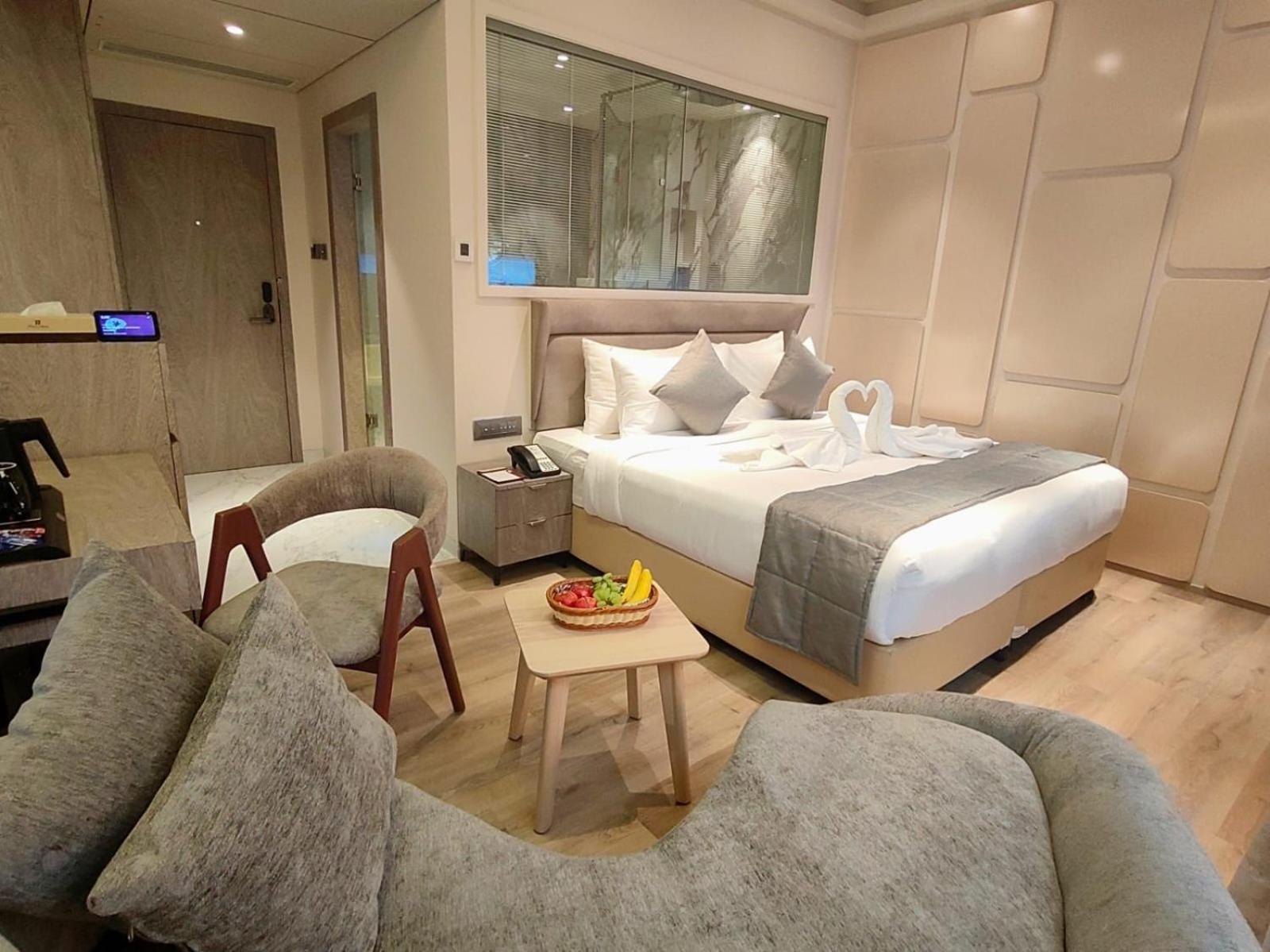 Maxxvalue Hotel Midc - Andheri Мумбаи Экстерьер фото
