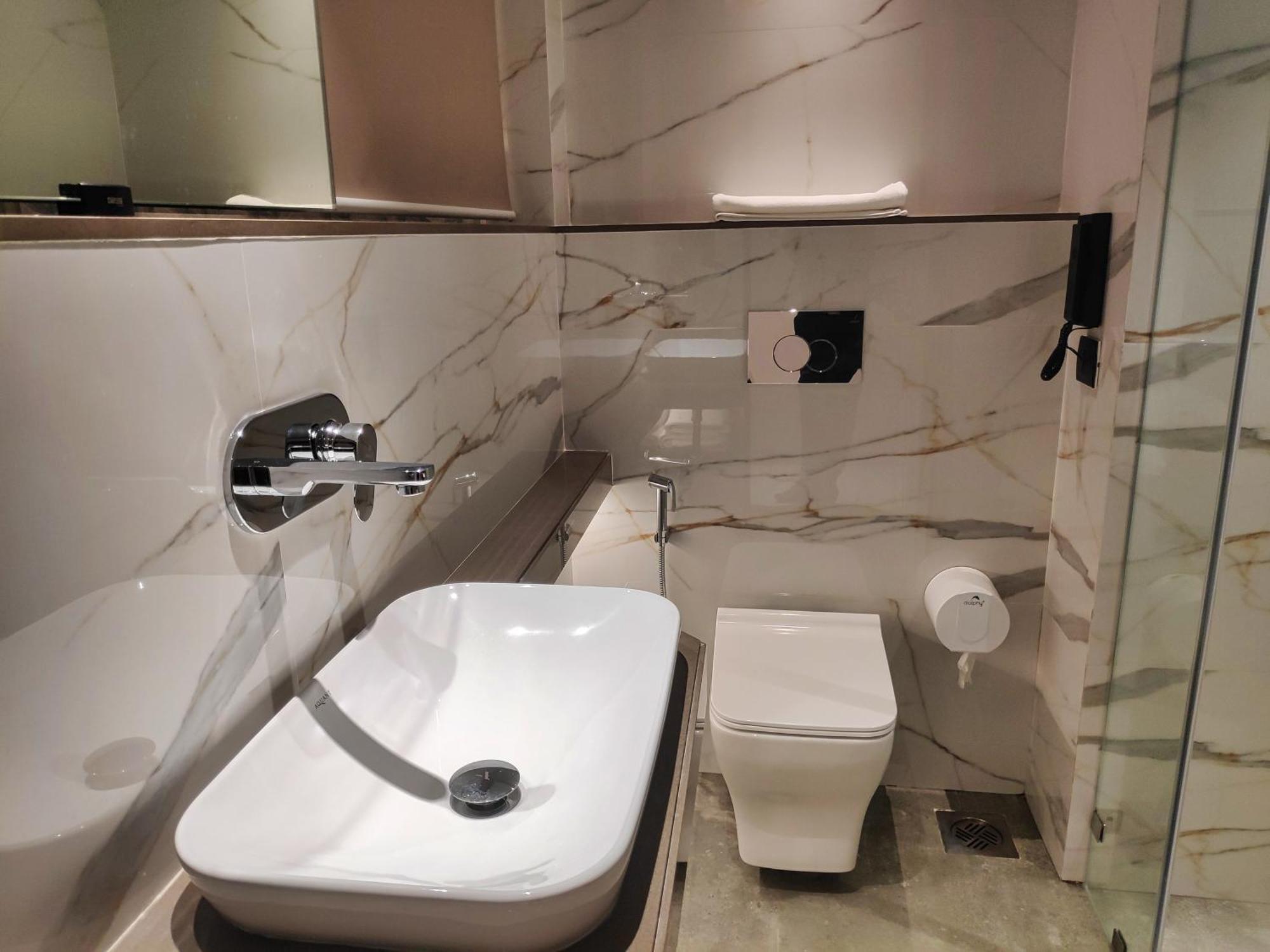 Maxxvalue Hotel Midc - Andheri Мумбаи Экстерьер фото